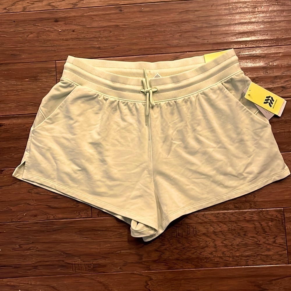 All in Motion shorts